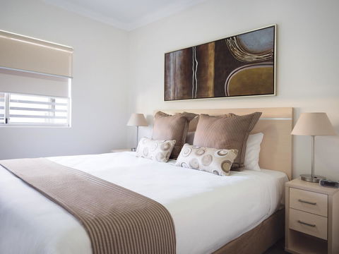 Oaks Brisbane Mews Suites - Accommodation Directory 7