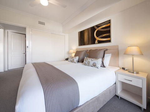 Oaks Brisbane Mews Suites - Accommodation Directory 14