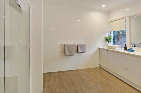 The Pod - Accommodation Directory 7