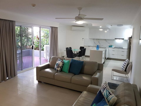 Markham Court - Accommodation Directory 11
