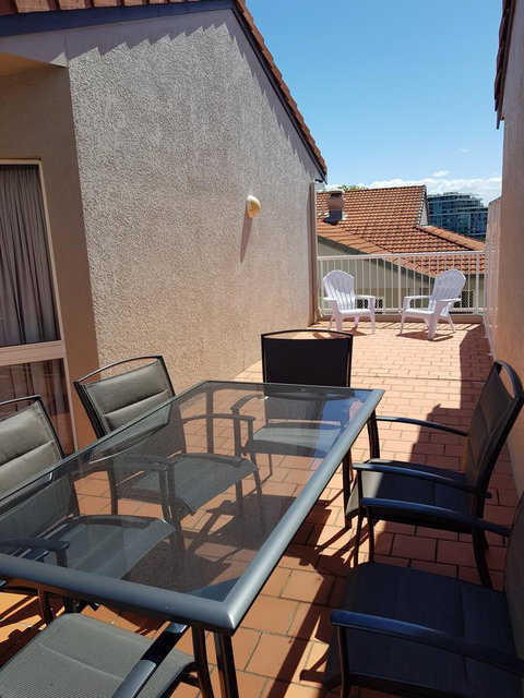 Markham Court - Accommodation Directory 36