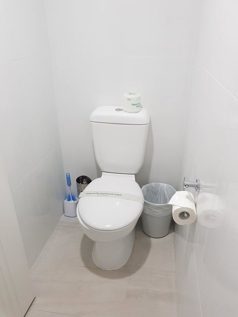 Markham Court - Accommodation Directory 31