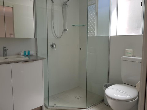 Markham Court - Accommodation Directory 29