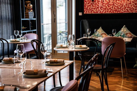 The Inchcolm - Accommodation Directory 18