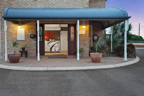 Coopers Colonial Motel - Accommodation Directory 6