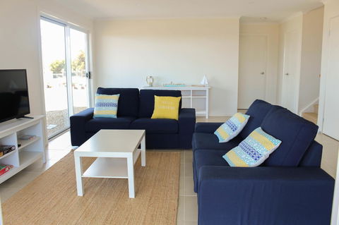 Bayview House - Accommodation Directory 5