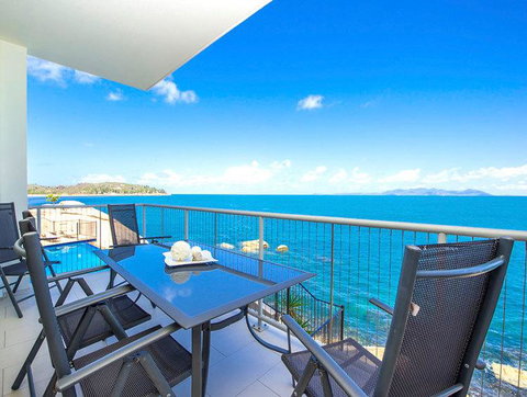 Grand Mercure Apartments Magnetic Island - Accommodation Directory 16