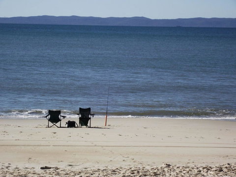 Close To Surf Beach, Surf Club, Hotel And Shops - Boyd St, Woorim - Accommodation Directory 9