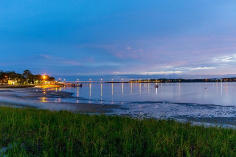 Close To Surf Beach, Surf Club, Hotel And Shops - Boyd St, Woorim - Accommodation Directory 13