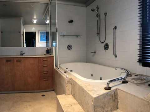 Tugtullum - Accommodation Directory 8