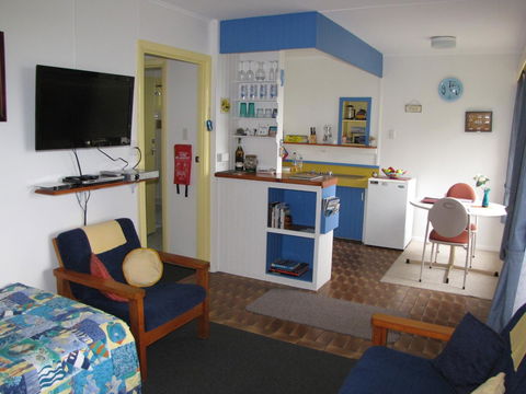 King Island Accommodation Cottages - Accommodation Directory 8
