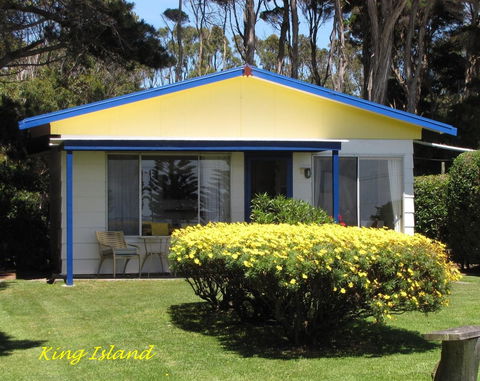 King Island Accommodation Cottages - Accommodation Directory 4