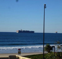 4 Shorebreak Kings Beach - Accommodation Directory