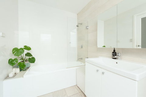 'Darling Lily' - Your Townhouse Hideaway - Accommodation Directory 3