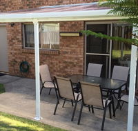 'Lighthouse Palms' - Accommodation Directory