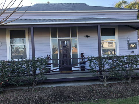 'Tranquil Moments On Macleod' - Accommodation Directory 1