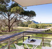 1 'Intrepid' 3 Intrepid Close - Amazing views of Shoal Bay only 100m from the Beach - Accommodation Directory