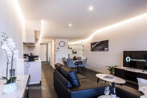 1 Bedroom Apt With Parking Walk To ANU - Accommodation Directory 2
