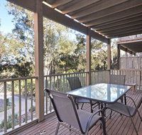 1 bedroom Executive Villa located within Cypress Lakes - Accommodation Directory