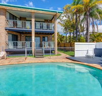1-33 Tingira Close - Rainbow Beach Gorgeous ocean views swimming pool air conditioning - Accommodation Directory