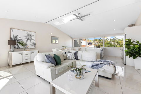 1/106 Noosa Parade - Accommodation Directory 1