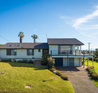 106 Ocean Parade Dalmeny - Accommodation Directory