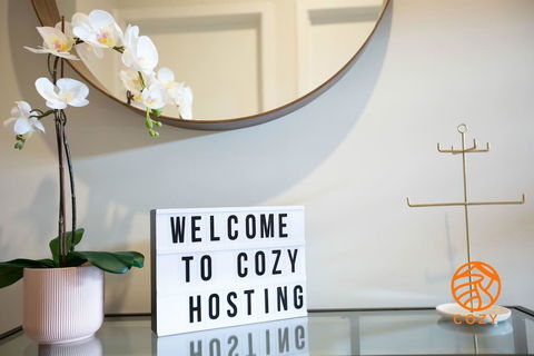 109, Cozy Cranbourne Family House, 5Bed2Bath2Parking - Accommodation Directory 1