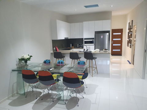 2 BDR Sea View Guest House - Accommodation Directory 2