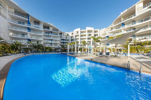 2 BDR/Apt/Foxtel/WiFi/Pool/parking/Spa/Hervey Bay - Accommodation Directory 3
