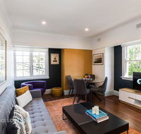 2 Bdrm Art Deco Apt Stroll To Bondi Junction - Accommodation Directory