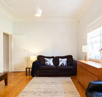 2 Bedroom Garden Apartment by Bondi Beach - Accommodation Directory