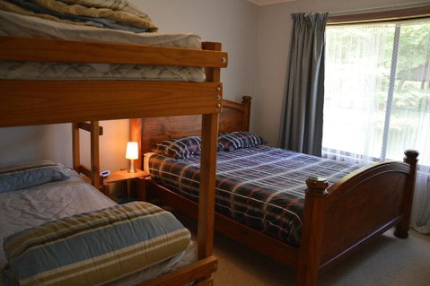 20 Toorak Rd, Bright - Accommodation Directory 2