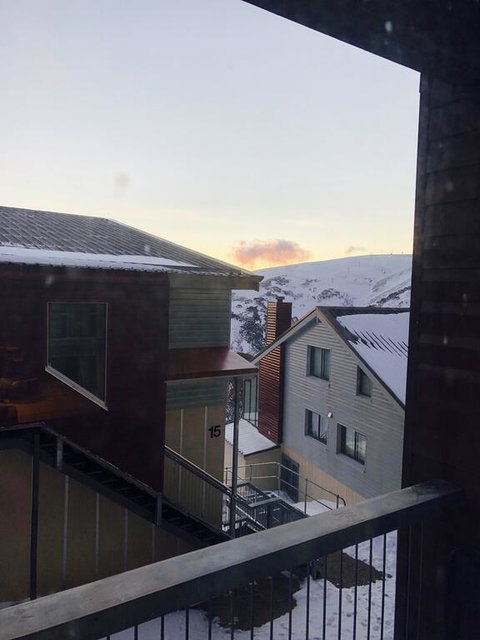 24 Hotham 1 Bed Apartment - Accommodation Directory 3
