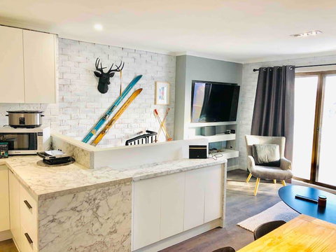 24 Lawlers 3 Bedroom - Accommodation Directory 2