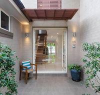 25 Christmas Bush Avenue - aircon pet friendly small boat parking  WIFI - Accommodation Directory