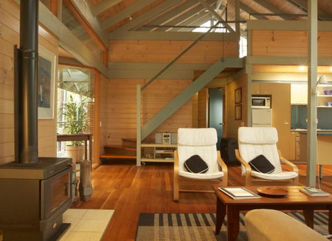 Bombah Point Eco Cottages - Accommodation Directory 2