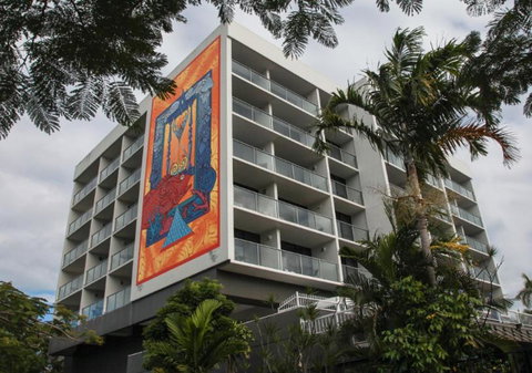 Cairns Plaza Hotel - Accommodation Directory 1