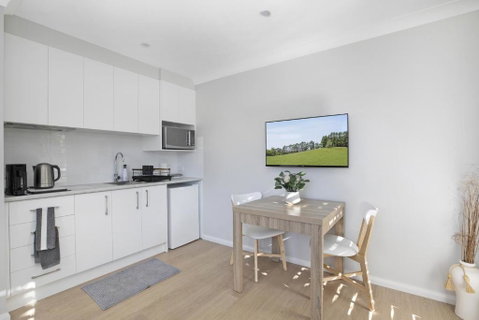 Camellia Cottage - Accommodation Directory 4