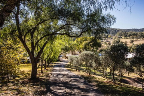 Capers Cottage And Barn Accommodation - Accommodation Directory 2