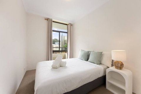 Charming 2 Bed Ocean Style Apt@Manly Nr Beach - Accommodation Directory 2