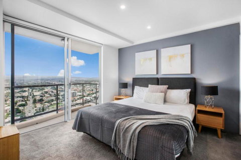 Chevron Renaissance 2 Bed Apartment By Vaun - Accommodation Directory 3