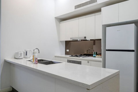 Chic 3BR Home With Parking Convenient To City - Accommodation Directory 3