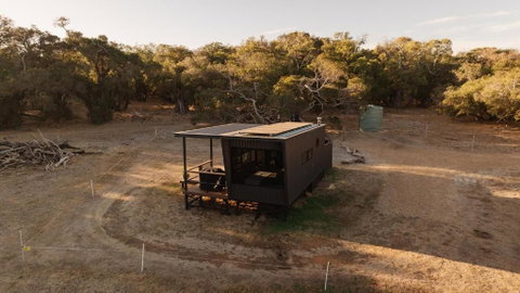 Chrissy The Tiny Cabin In Yallingup - Accommodation Directory 4