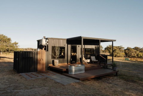 Chrissy The Tiny Cabin In Yallingup - Accommodation Directory 1
