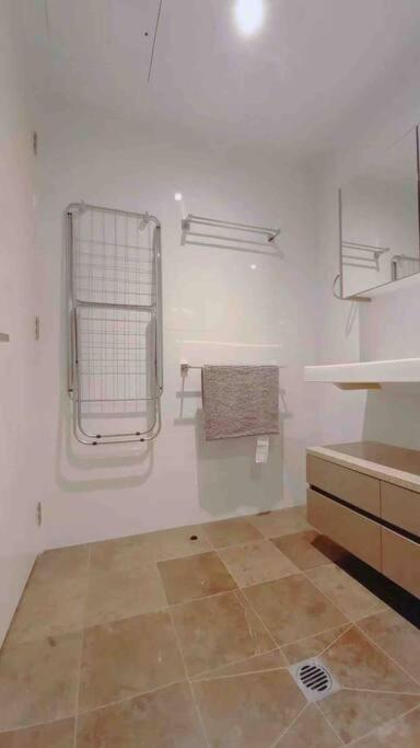 City Comfy Apartment - Accommodation Directory 1
