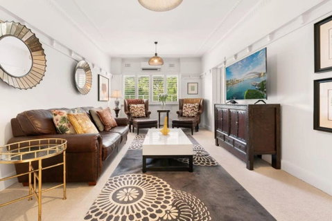 Classic Art Deco - Accommodation Directory 1