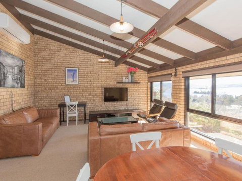 Clearview 2 8 Bogong Street - Accommodation Directory 2