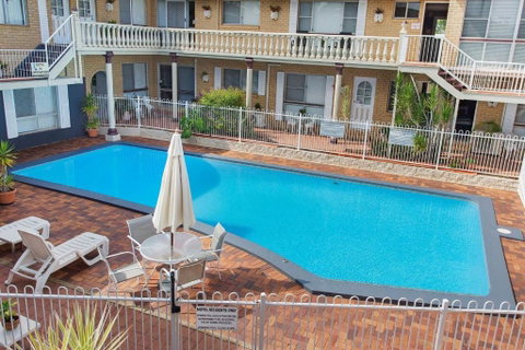 Clifford Park Motor Inn - Accommodation Directory 1