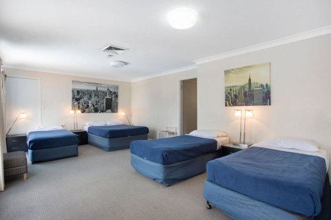 Clifford Park Motor Inn - Accommodation Directory 4