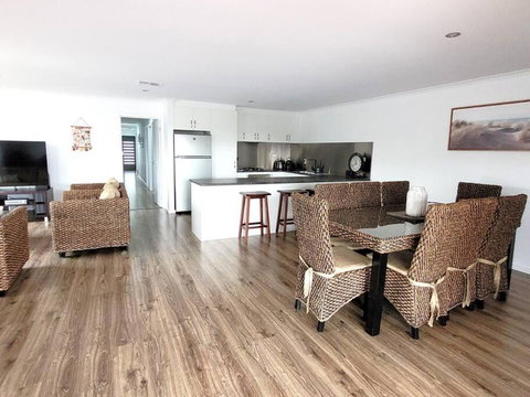 Clipper Getaway - Accommodation Directory 3